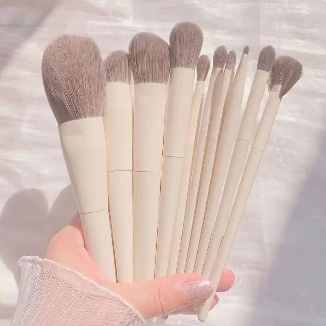 Soft Fluffy Make Up Brush -  Glowcella